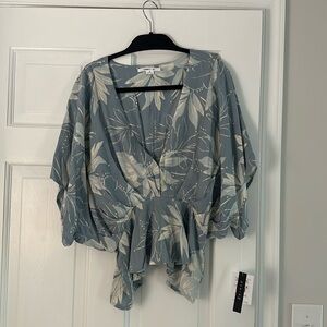 O’Neill Carey top NWT